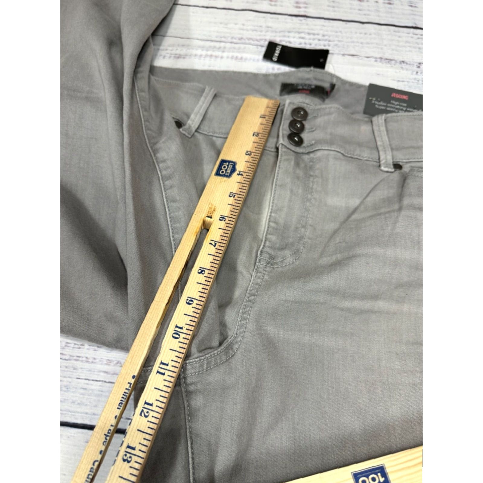 Torrid Torrid Jeans Skinny Plus 20R Gray Women High Rise Distressed Super Soft Jegging Shirt? Size 42" / US 20 - 4 Thumbnail