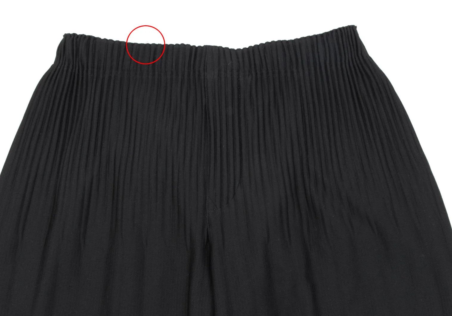 Issey Miyake Cropped Pleated Pants in Black Size US 32 / EU 48 - 2 Thumbnail