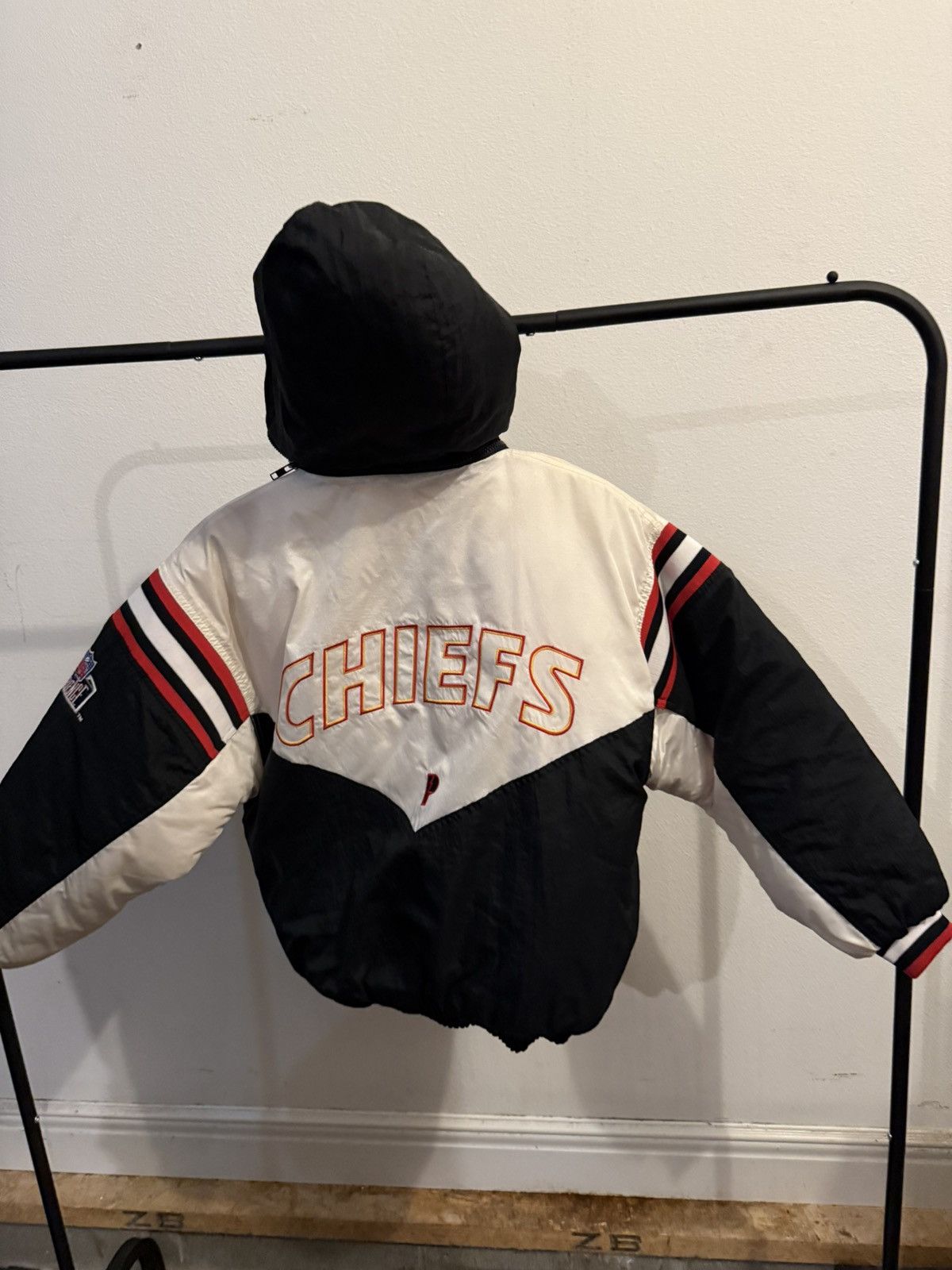 Pro Player × Vintage Vintage Kansas City Chiefs Pro Player Coat 90s Size US S / EU 44-46 / 1 - 3 Thumbnail