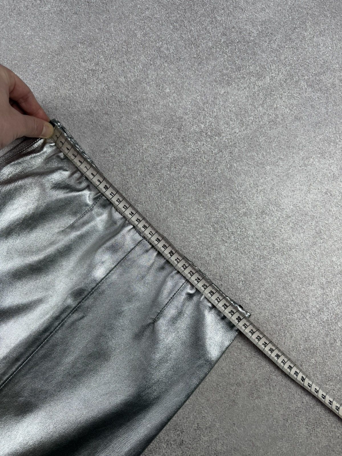 Zadig & Voltaire Zadig & Voltaire Jaden Cuir Silver Skirt Size 34 Size 24" / US 00 / IT 34 - 10 Thumbnail