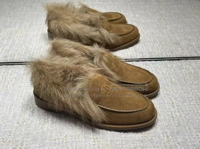 Chanel Chanel 25N Bestseller Brown Suede Fur Loafers| Size US 8 / IT 38 - 9 Thumbnail
