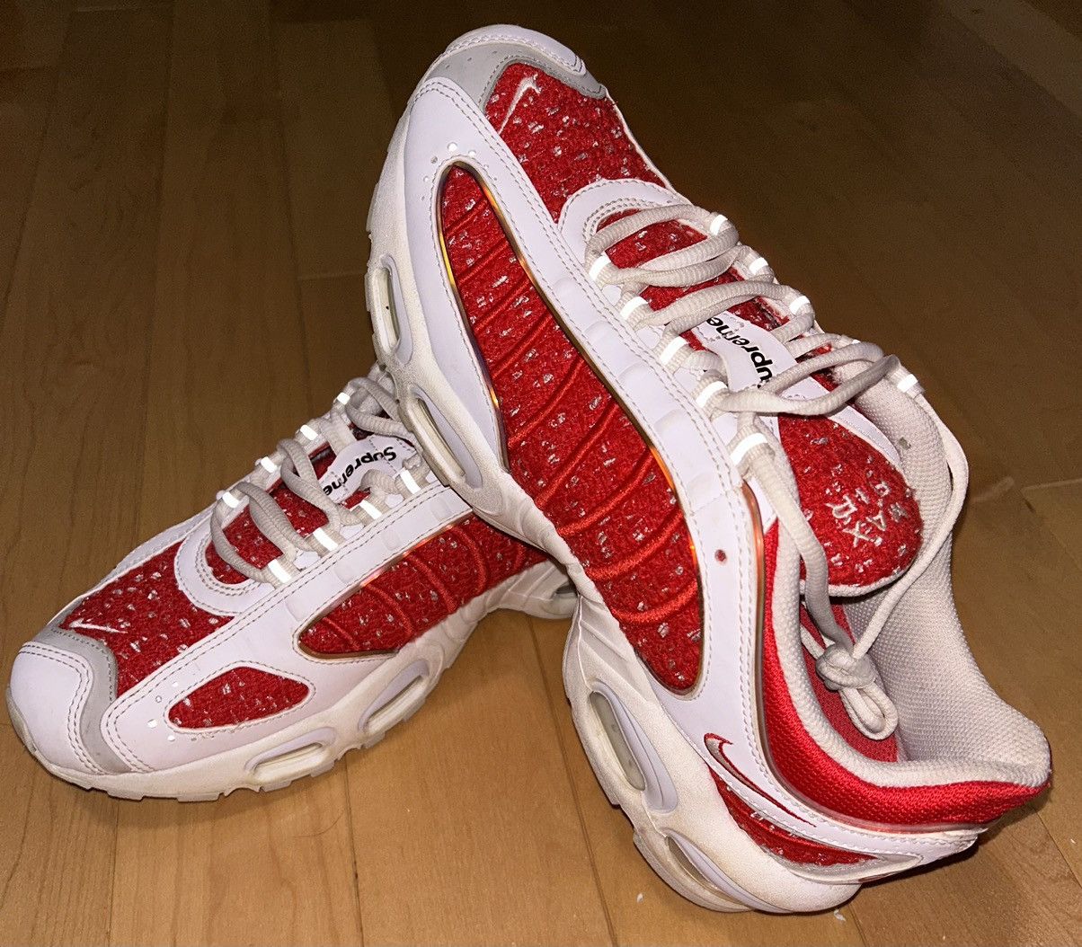 Nike × Supreme Supreme Air Max Red/White Size US 10.5 / EU 43-44 - 1 Thumbnail