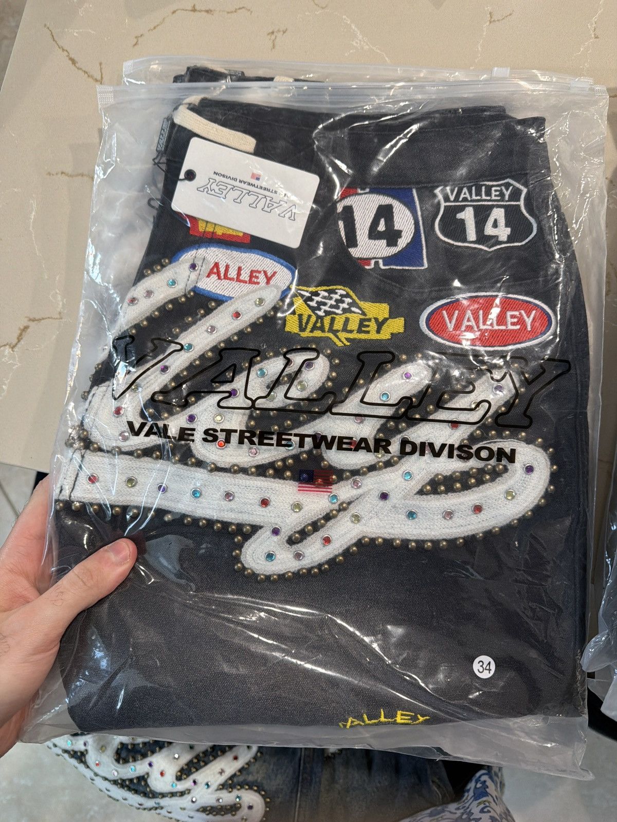 Vale Vale Forever Black 1980s Patchwork Jorts – Black – New 34 Size US 34 / EU 50 - 10 Thumbnail