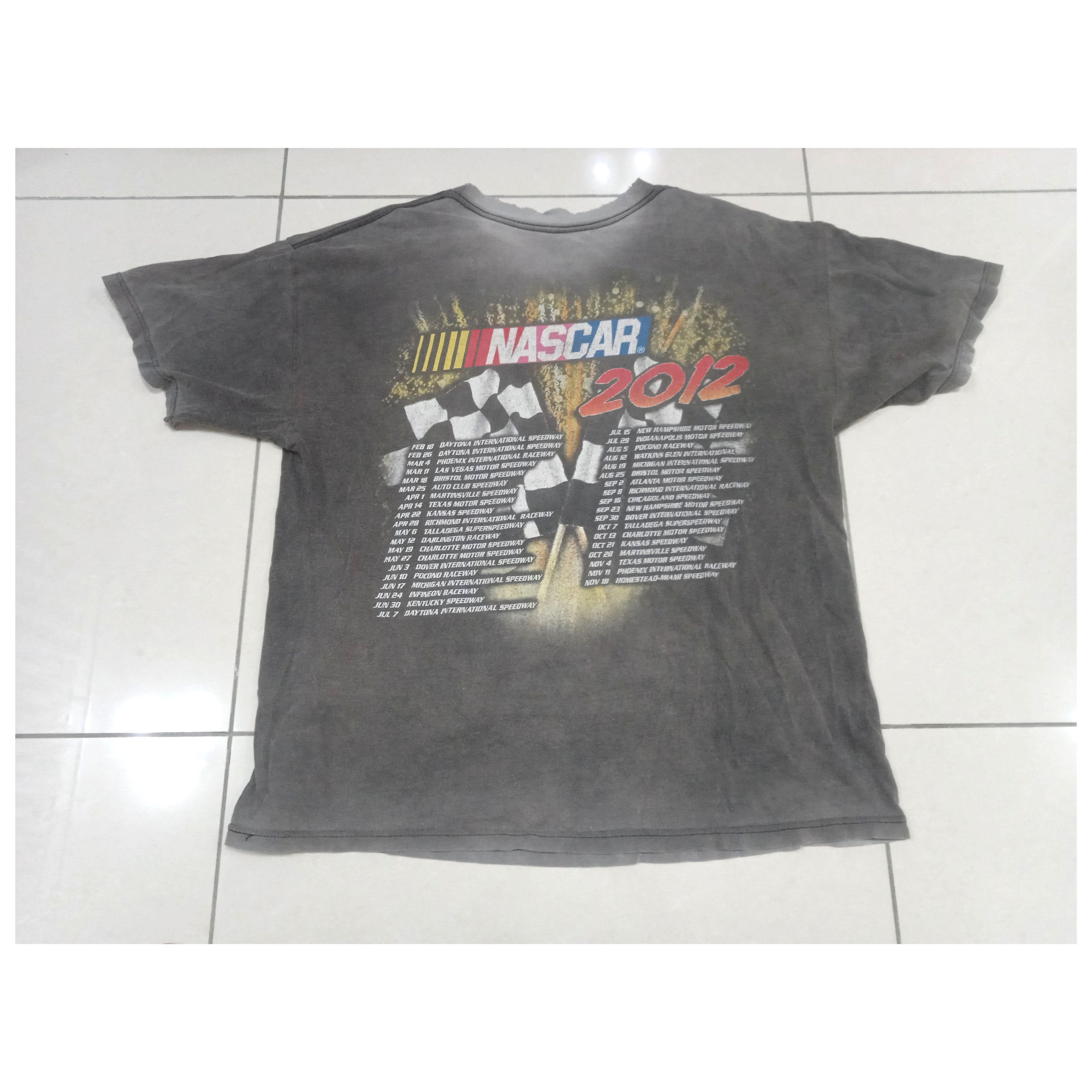 4GSELLER × NASCAR × Vintage Distressed NASCAR Racing 2012 T-Shirt Thrashed Size US XL / EU 56 / 4 - 2 Thumbnail