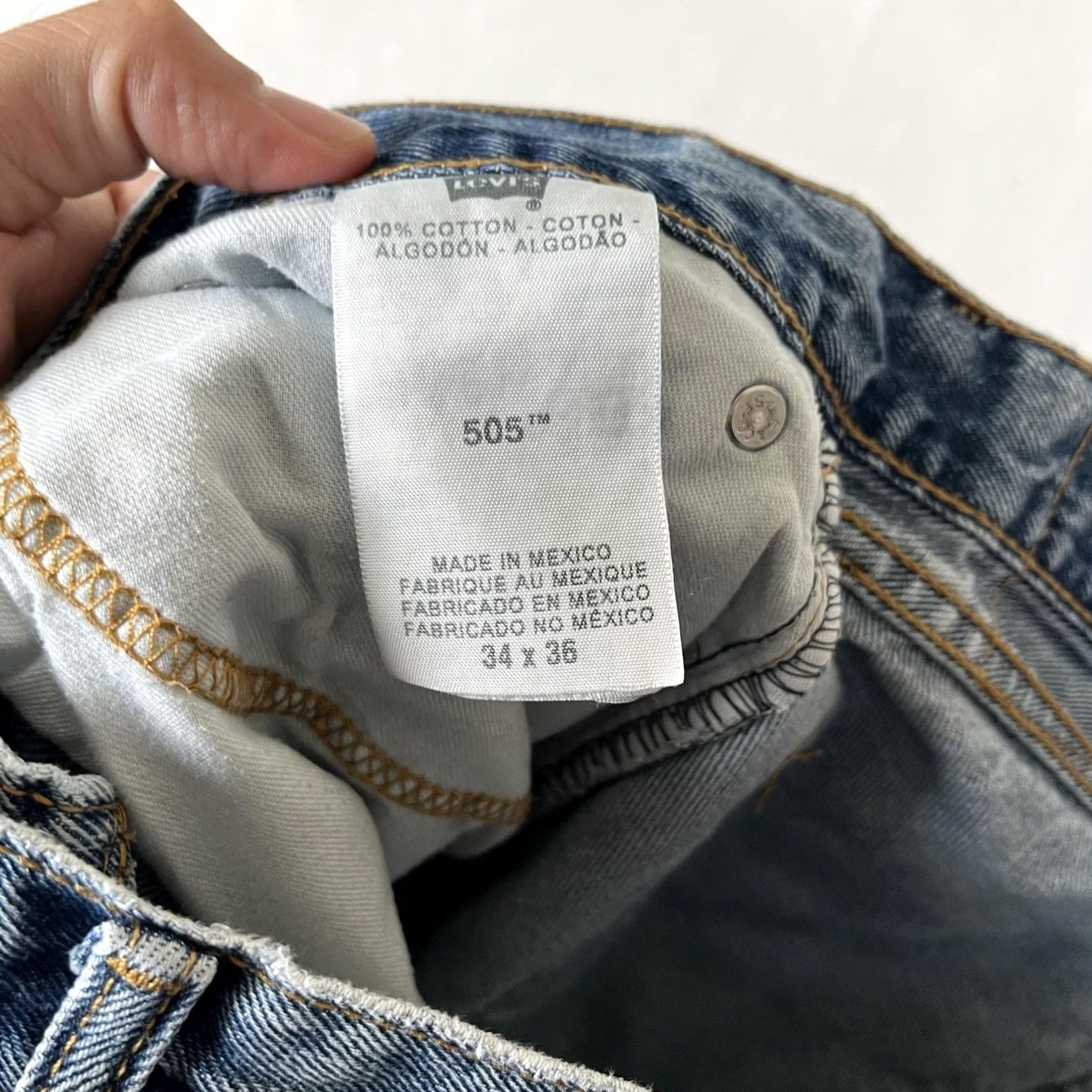 Levi's Vintage Levi's 505 Jeans Mens 34x36 Blue Regular Straight Denim Medium Wash Y2K Size US 34 / EU 50 - 5 Thumbnail