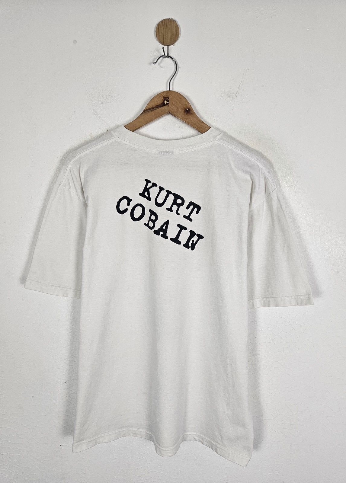 Vintage Vintage Who Killed Kurt Cobain Nirvana biography film shirt Size US L / EU 52-54 / 3 - 2 Thumbnail