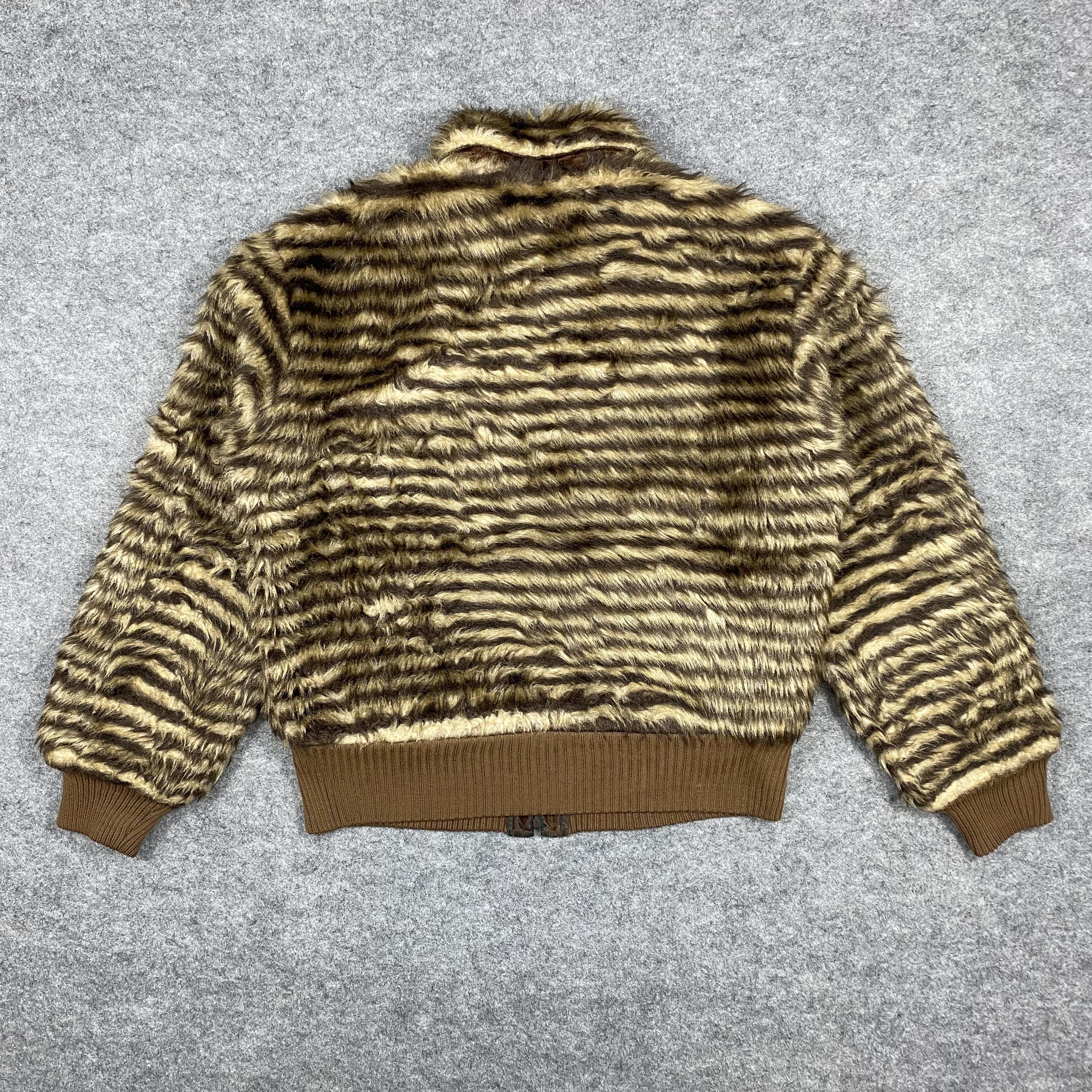 Issey Miyake Vintage 90s RIVER JAC Faux Fur Tiger Striped Jacket-J530 Size US M / EU 48-50 / 2 - 2 Thumbnail