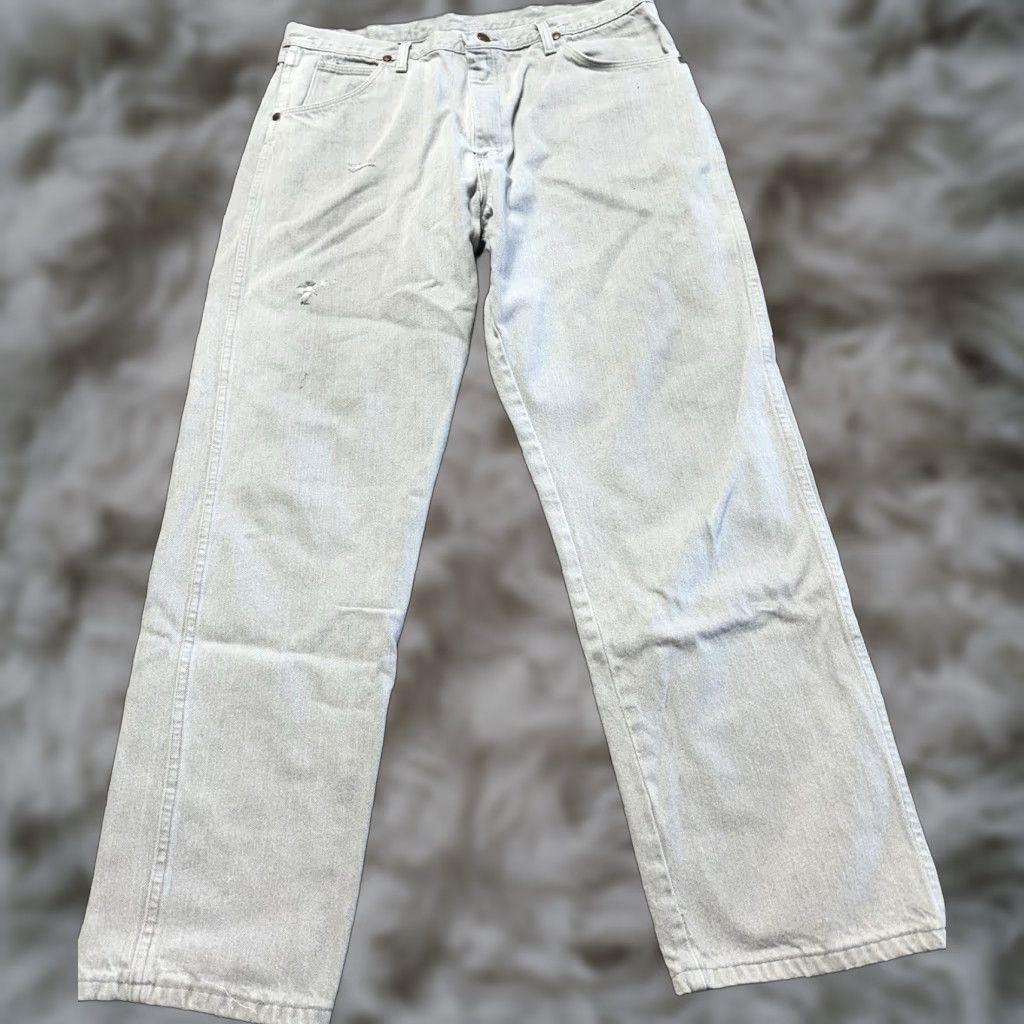 Wrangler VINTAGE Wrangler Jeans Men 38 Gray Denim Distressed 38X32 USA MADE - Wrangler 13MWZ Bootcut Regular Inseam 32 Men Size US 38 / EU 54 - 1 Thumbnail