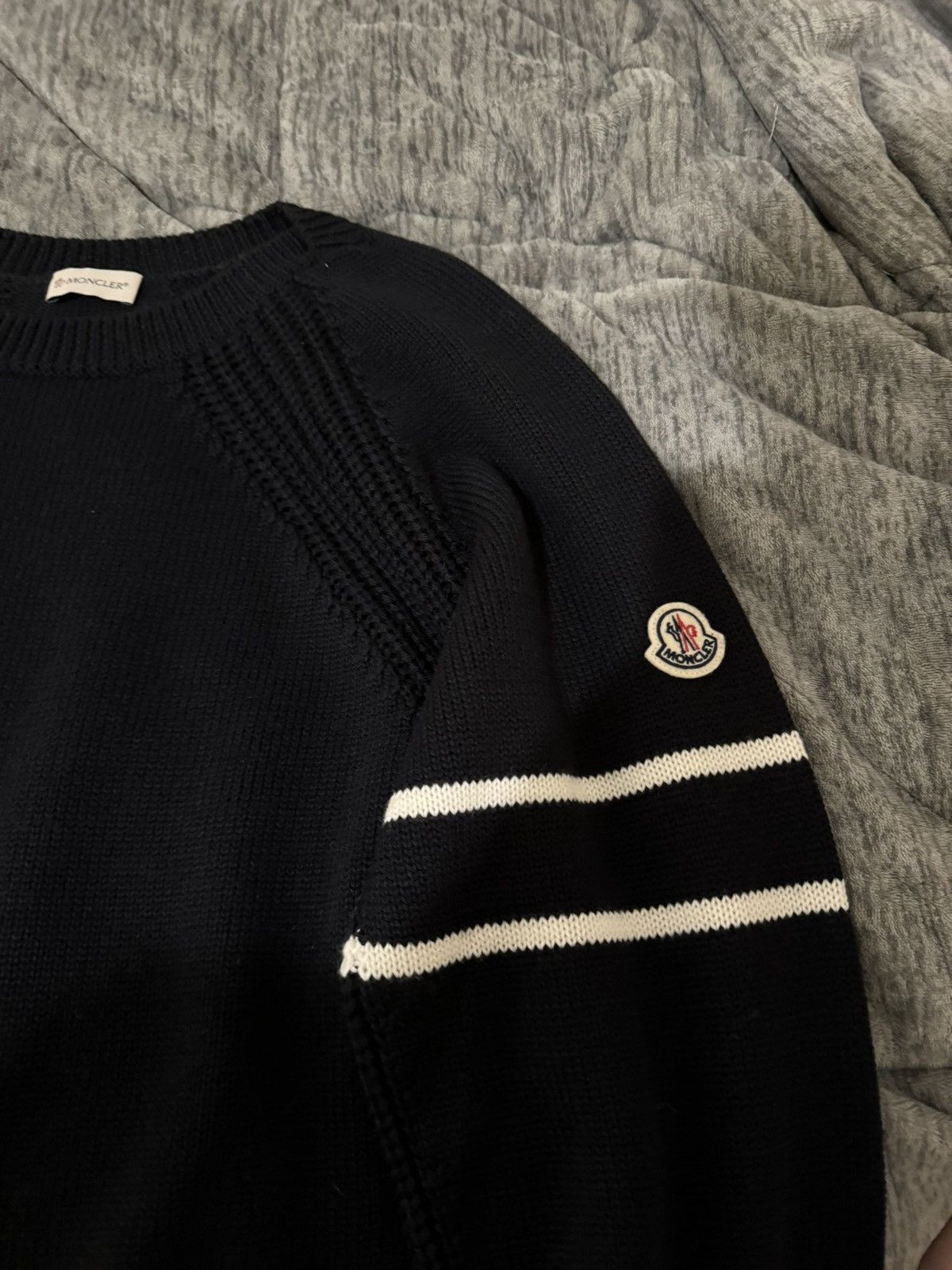 Moncler Moncler Men's Crew Knit in navy Size US XL / EU 56 / 4 - 2 Thumbnail