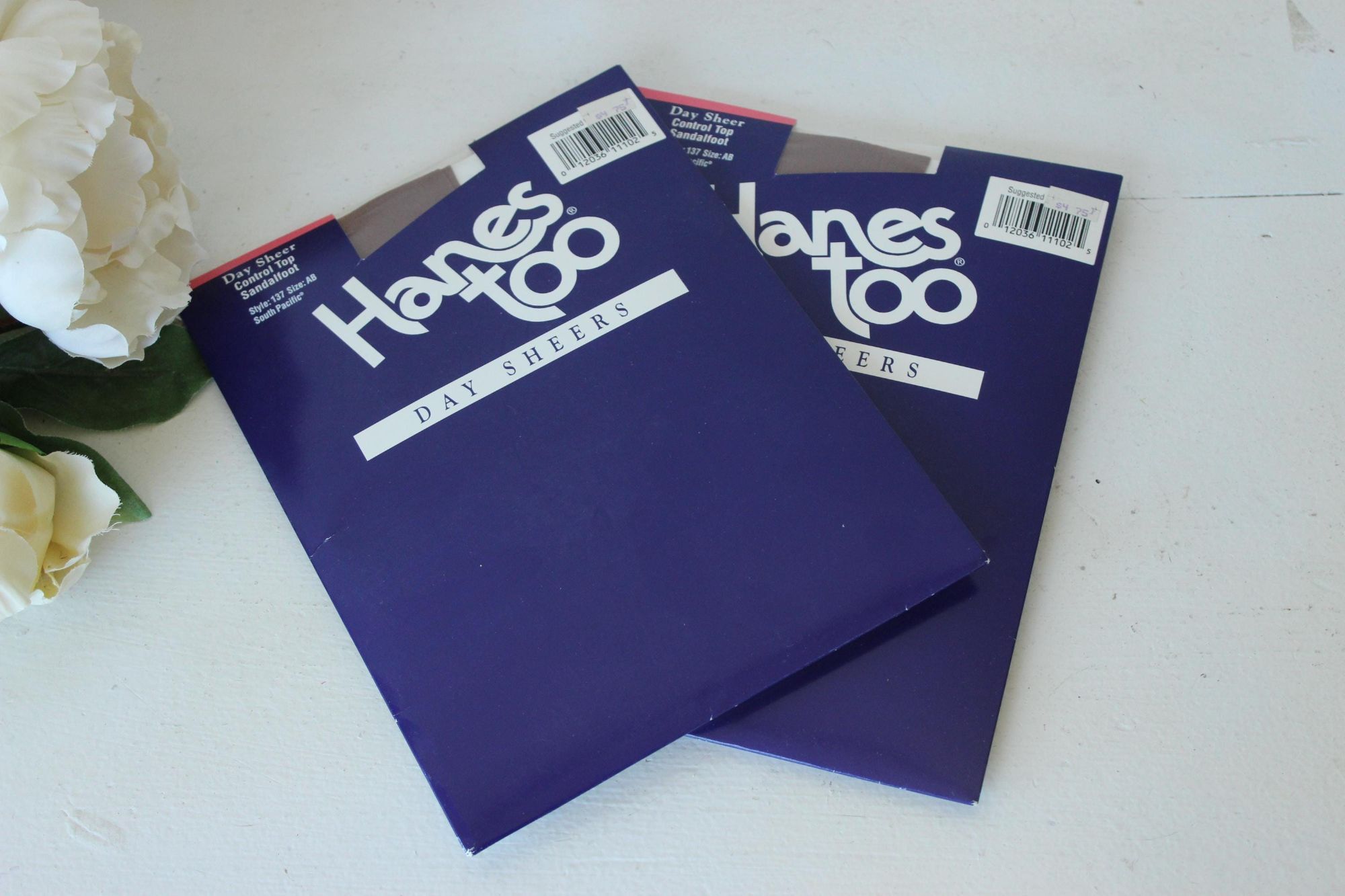 Hanes Vintage 1980s 1990s Pantyhose, New NOS Hanes Too, Control To Size ONE SIZE - 10 Thumbnail