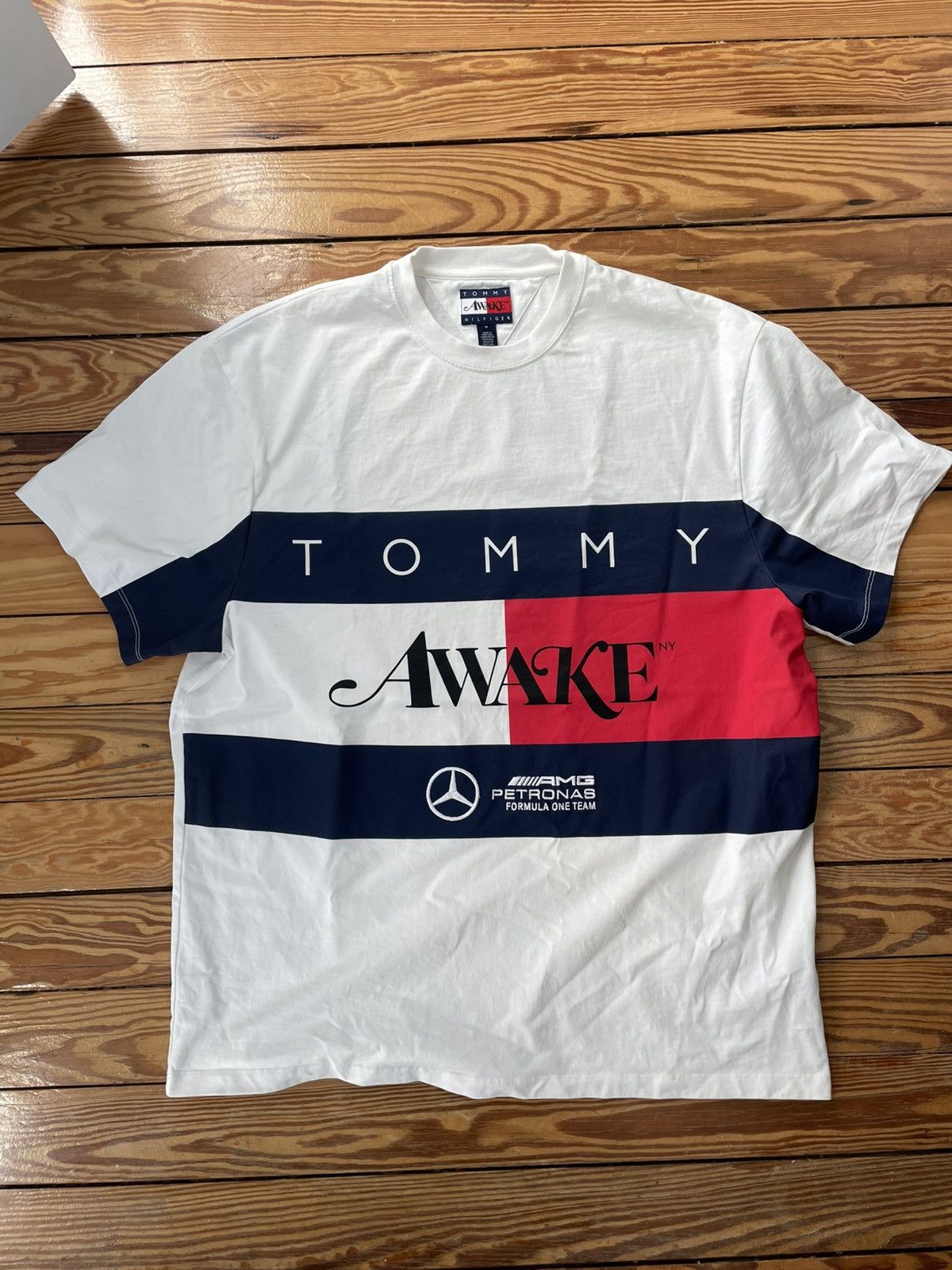 Tommy Hilfiger Tommy x Awake x Petronas Tee Size US M / EU 48-50 / 2 - 1 Thumbnail