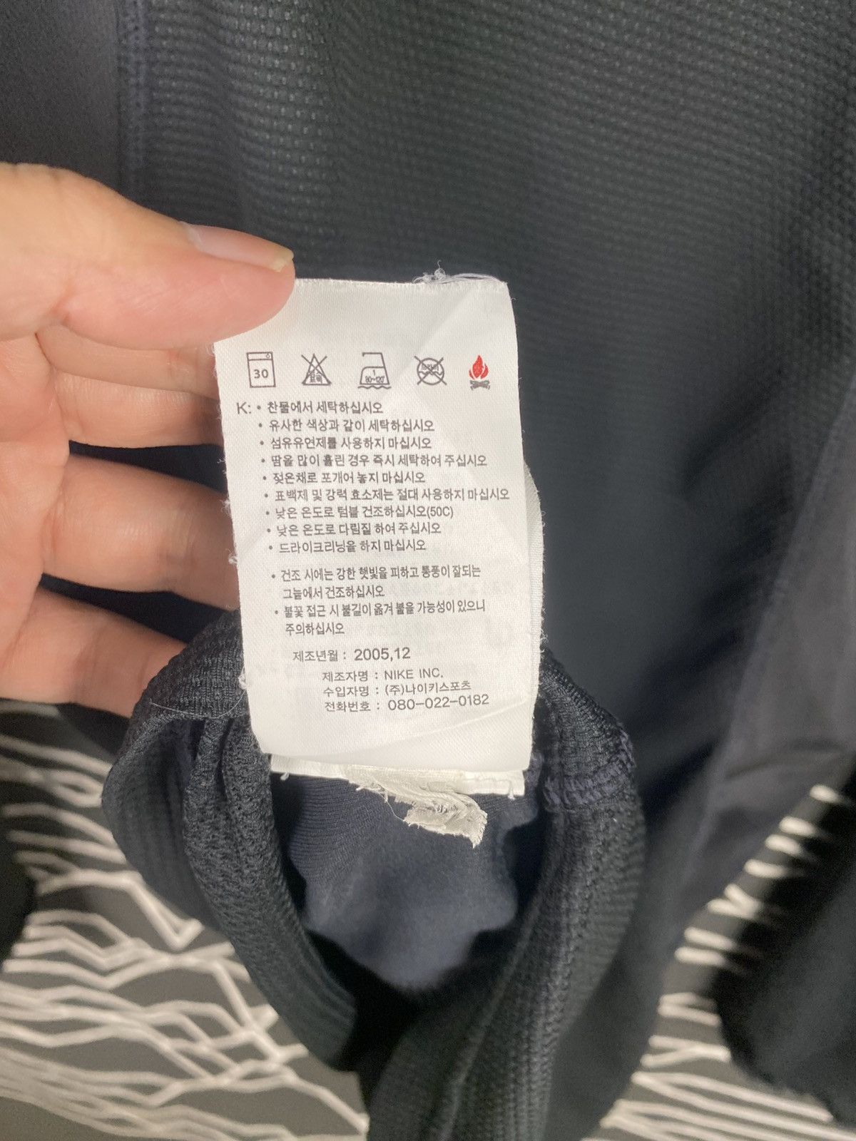 Nike ACG Nike ACG Long Sleeve Half Zipper Jersey Size US M / EU 48-50 / 2 - 11 Thumbnail