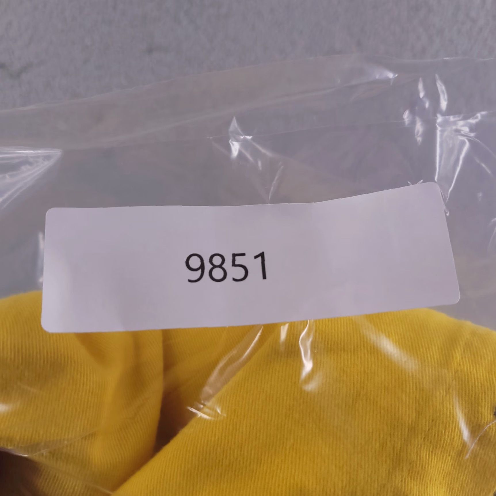 Chase Authentics VINTAGE Chase Authentics Shirt Mens XL Baggy Yellow Nascar Casual Button SS Size US XL / EU 56 / 4 - 8 Thumbnail