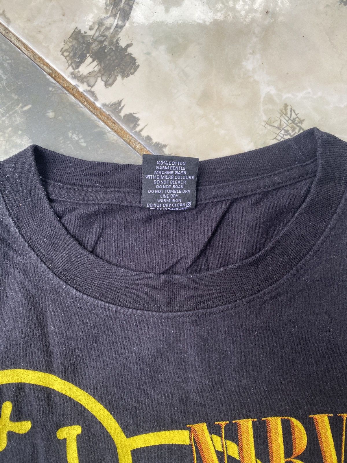 Band Tees NIRVANA “Smiley Overload ” Double-Sided Tee (2000s) Size US L / EU 52-54 / 3 - 3 Thumbnail