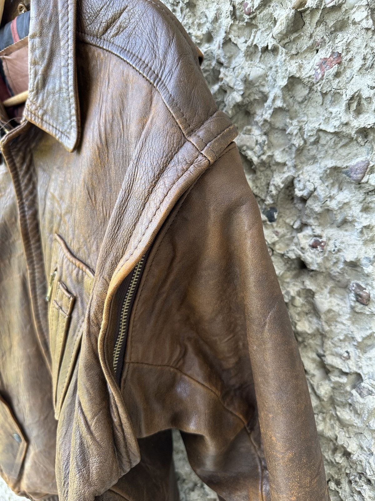 Vintage Vintage 90s leather bomber cowboy jacket Size US L / EU 52-54 / 3 - 3 Thumbnail