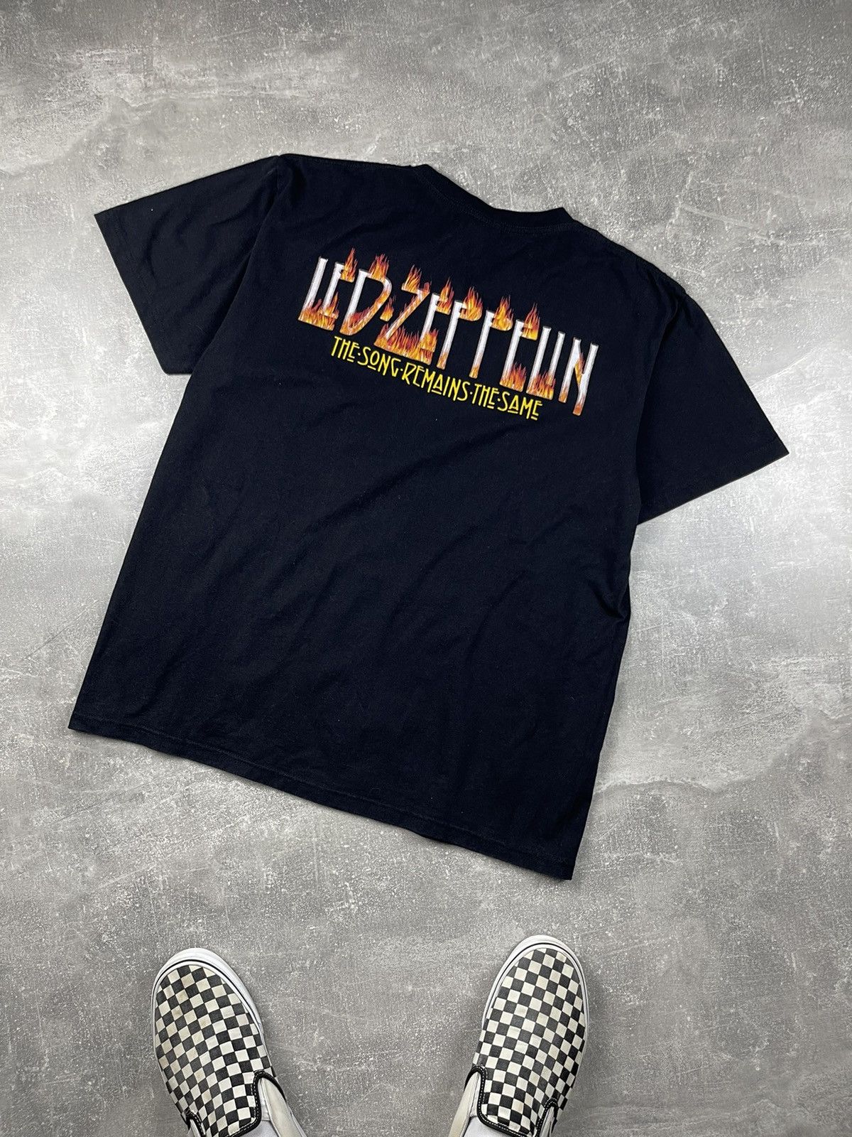 Band Tees × Led Zeppelin × Vintage Led Zeppelin Vintage 00s Flame Logo Cotton Black T-Shirt Size US L / EU 52-54 / 3 - 2 Thumbnail