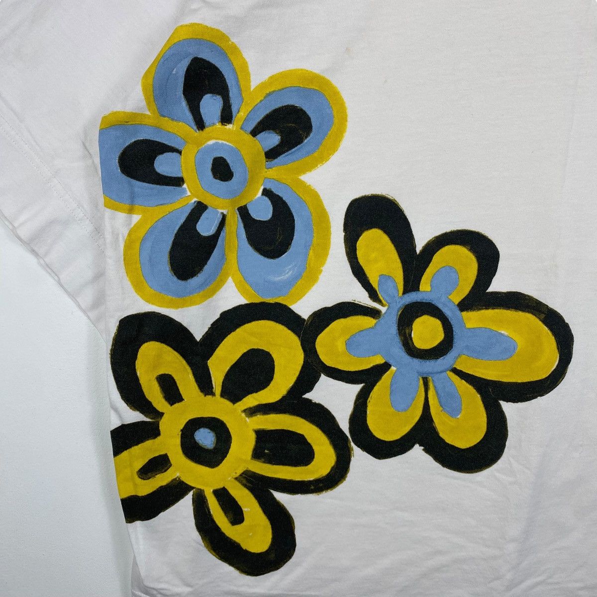 Marni × Uniqlo Women MARNI UNIQLO Flowers Baggy Shorts Tops Tee Large Size Size L / US 10 / IT 46 - 2 Thumbnail