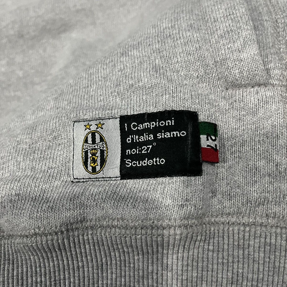 UEFA × Vintage Vintage Juventus Campioni d’Italia Grey Sweatshirt Size US L / EU 52-54 / 3 - 4 Thumbnail