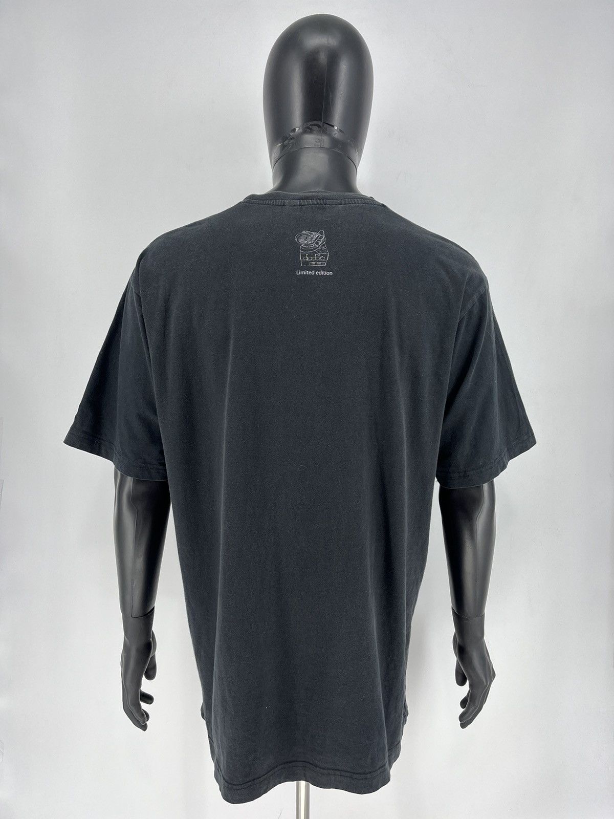 Vintage Vintage 80s Casuals Diadora"No alla violenza" No to violence Size US XL / EU 56 / 4 - 10 Thumbnail