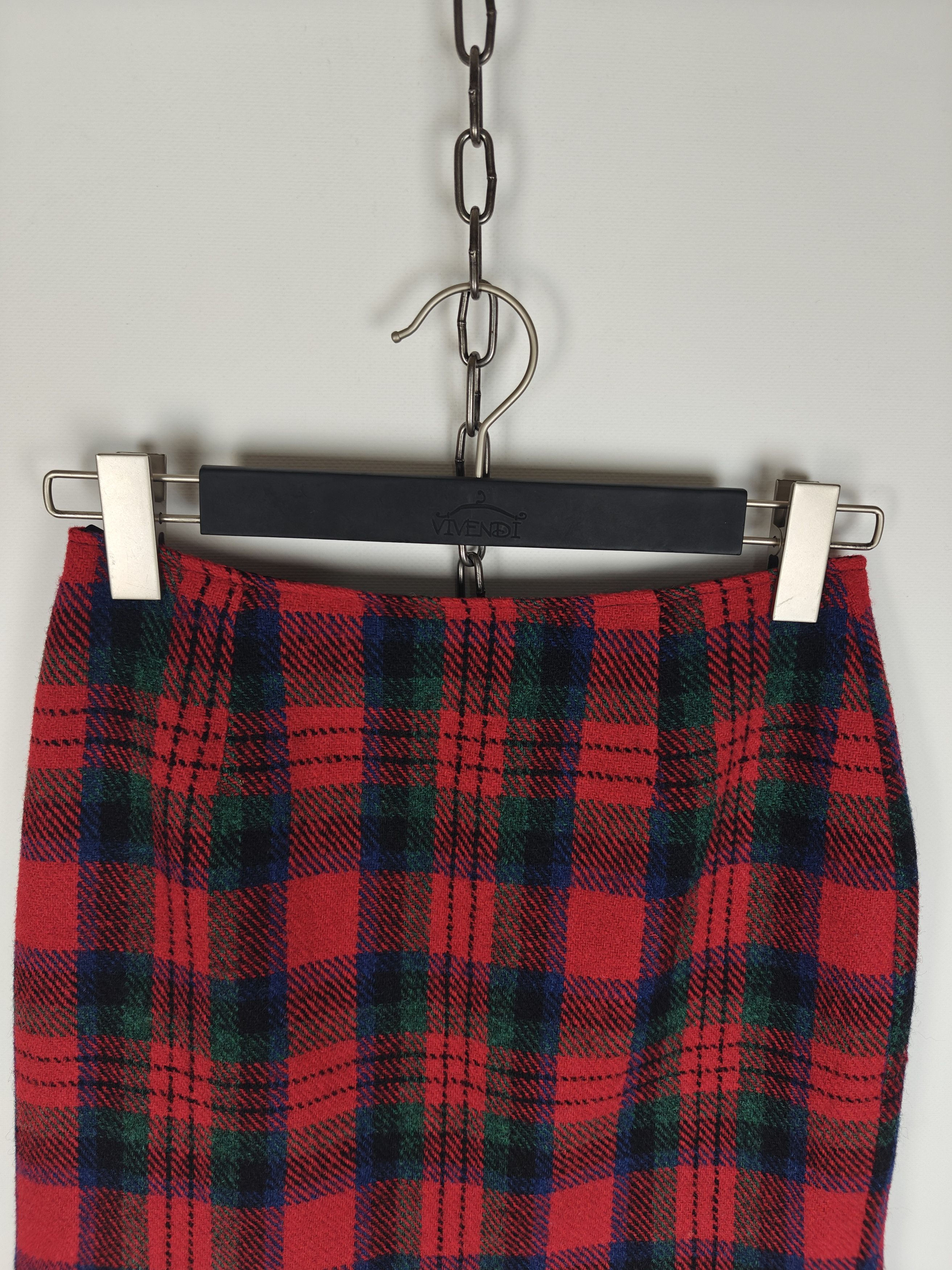 Harris Tweed Harris Tweed x Jigsaw Skirt Red Check size US4 Size 27" / US 4 / IT 40 - 2 Thumbnail