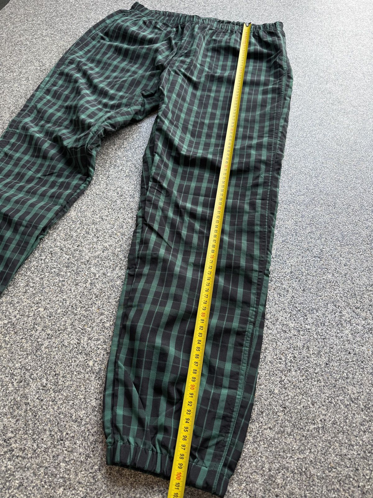 Supreme Supreme Plaid Nylon Trackpants FW18 Size US 34 / EU 50 - 11 Thumbnail