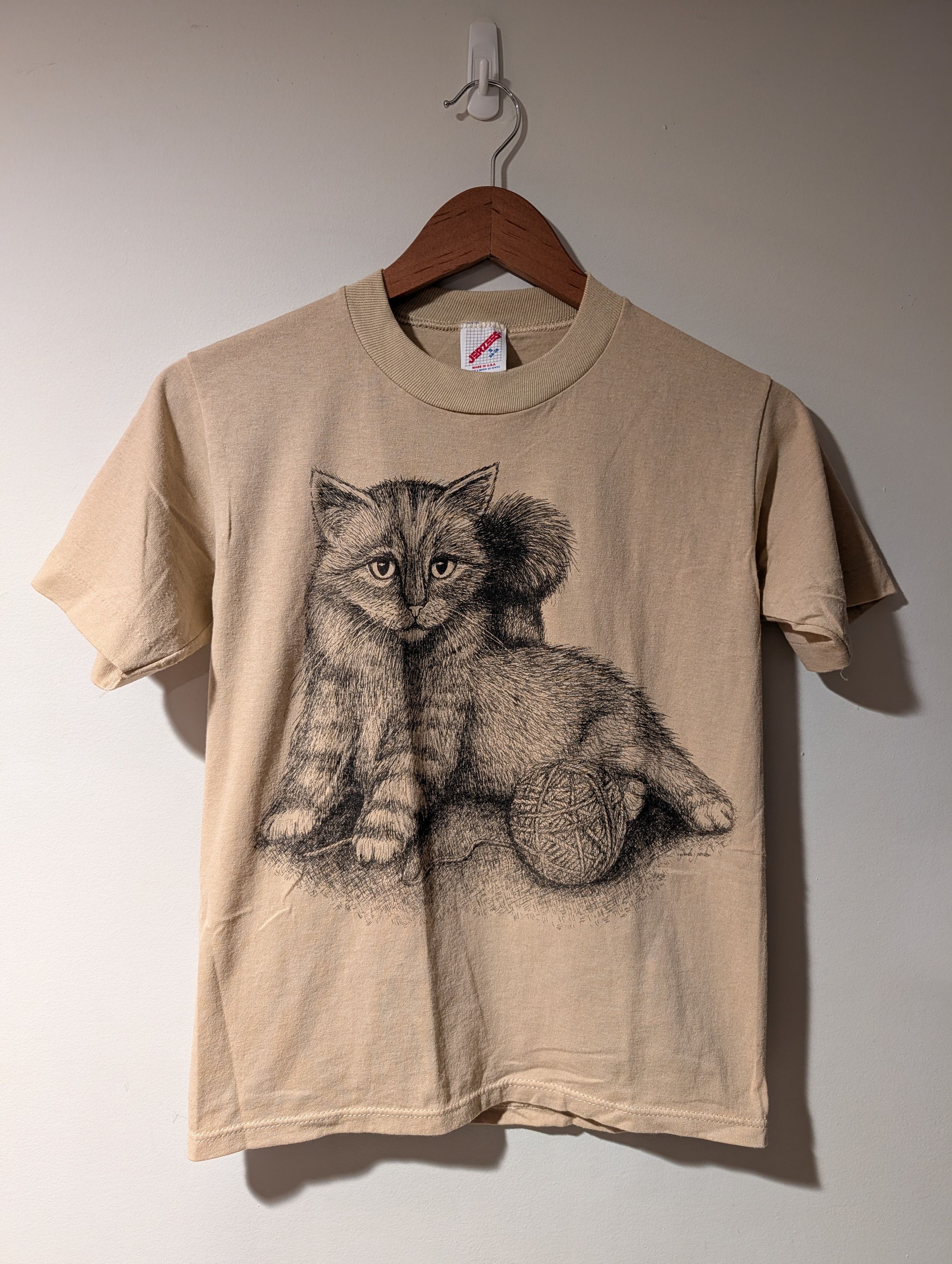 Arts & Science Vintage 90s Cat Animal Nature Wildlife Cute Small T-Shirt Size US S / EU 44-46 / 1 - 1 Thumbnail
