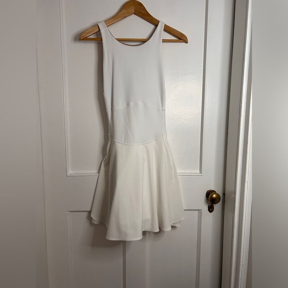 Lululemon Women’s Lululemon White Court Crush Cross Back Tennis Dress Size L / US 10 / IT 46 - 5 Thumbnail