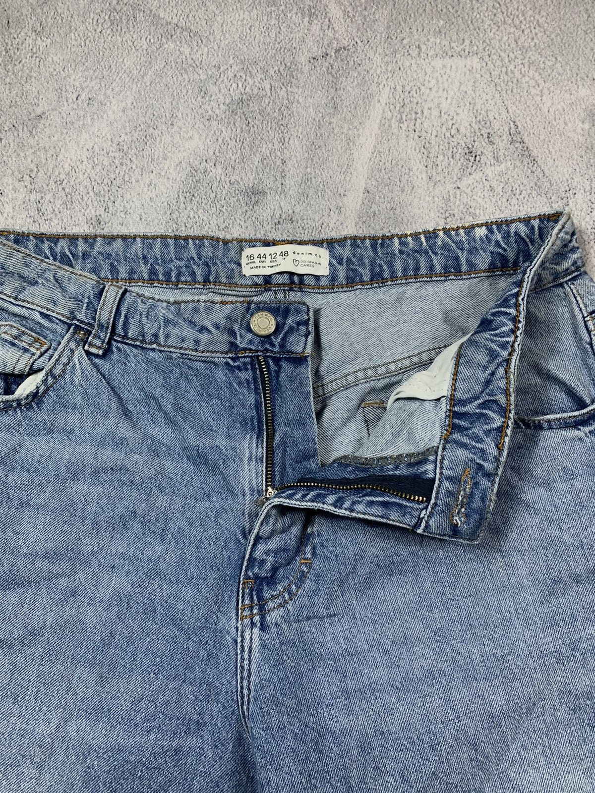 Japanese Brand × Vintage Vintage Y2K Japanese distressed bootcut faded denim jeans Size 34" / US 12 / IT 48 - 3 Thumbnail
