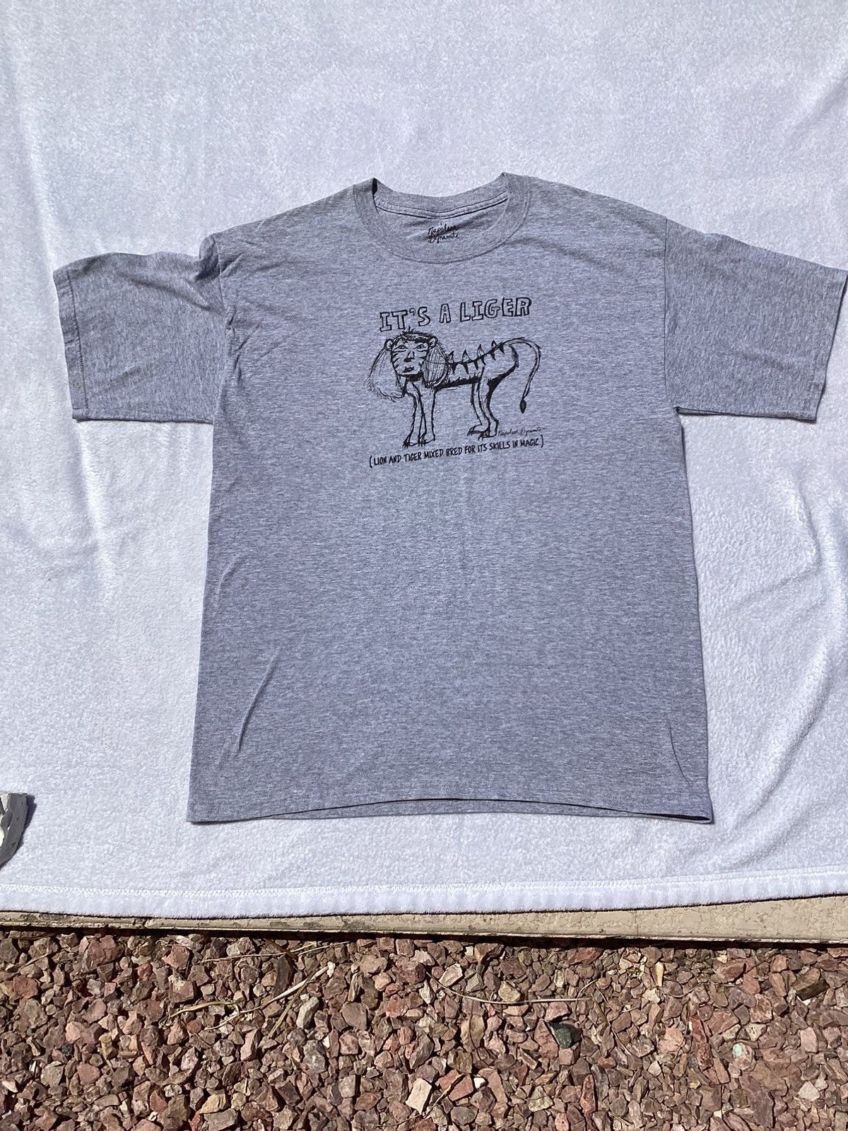 Vintage Vintage Y2K it’s a liger Napoleon dynamite T-shirt Size US L / EU 52-54 / 3 - 1 Thumbnail