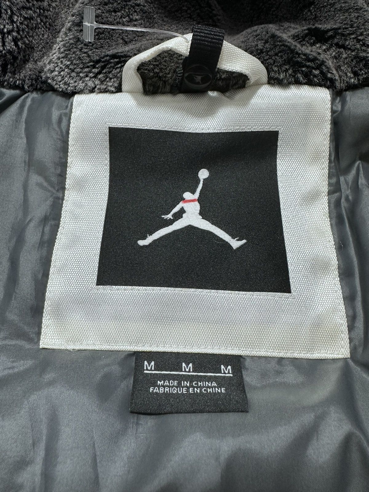 Jordan Brand Jordan Parka Jacket Men Size M White Size US M / EU 48-50 / 2 - 11 Thumbnail