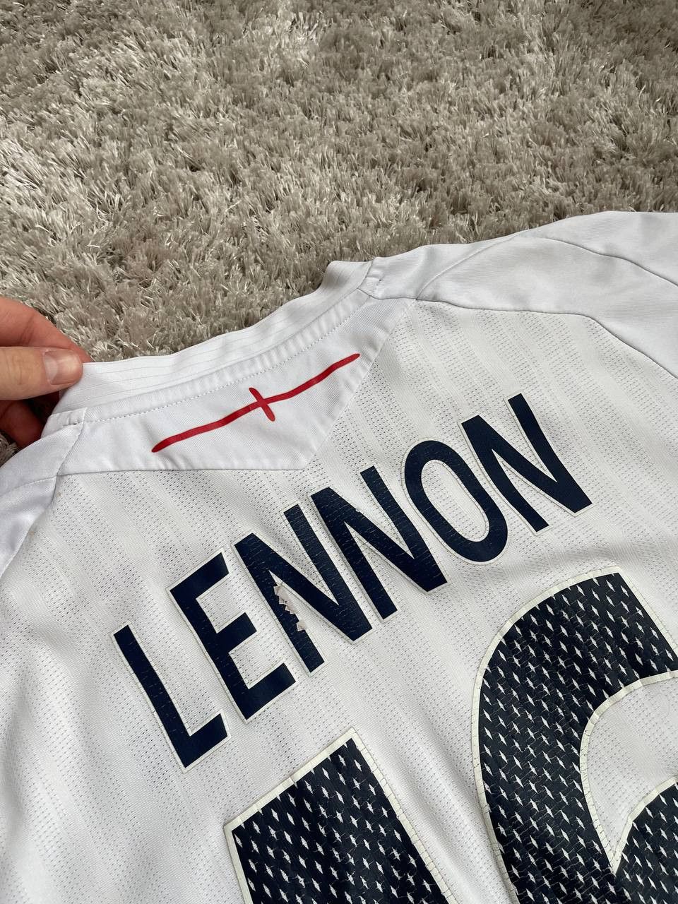 Umbro × Vintage ENGLAND 2007 2009 HOME SHIRT JERSEY UMBRO LENNON Size US M / EU 48-50 / 2 - 11 Thumbnail
