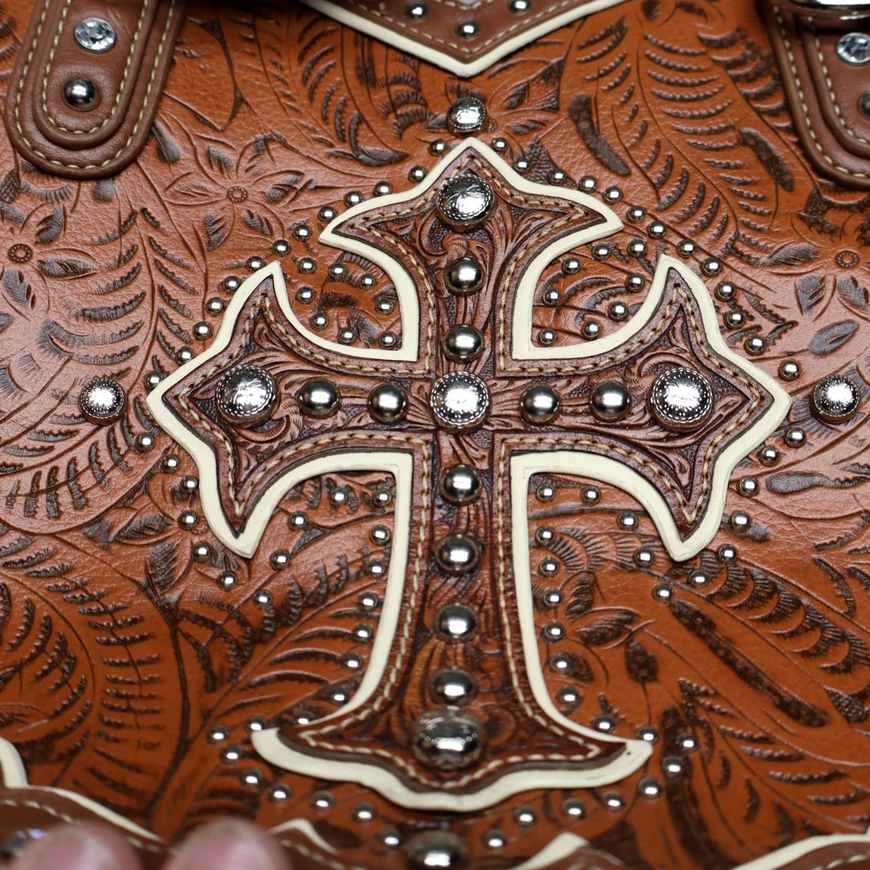 Vintage Blazin Roxx Tote Bag Women OS Brown Tooled Leather Studded Cross Western Rustic Size ONE SIZE - 6 Thumbnail