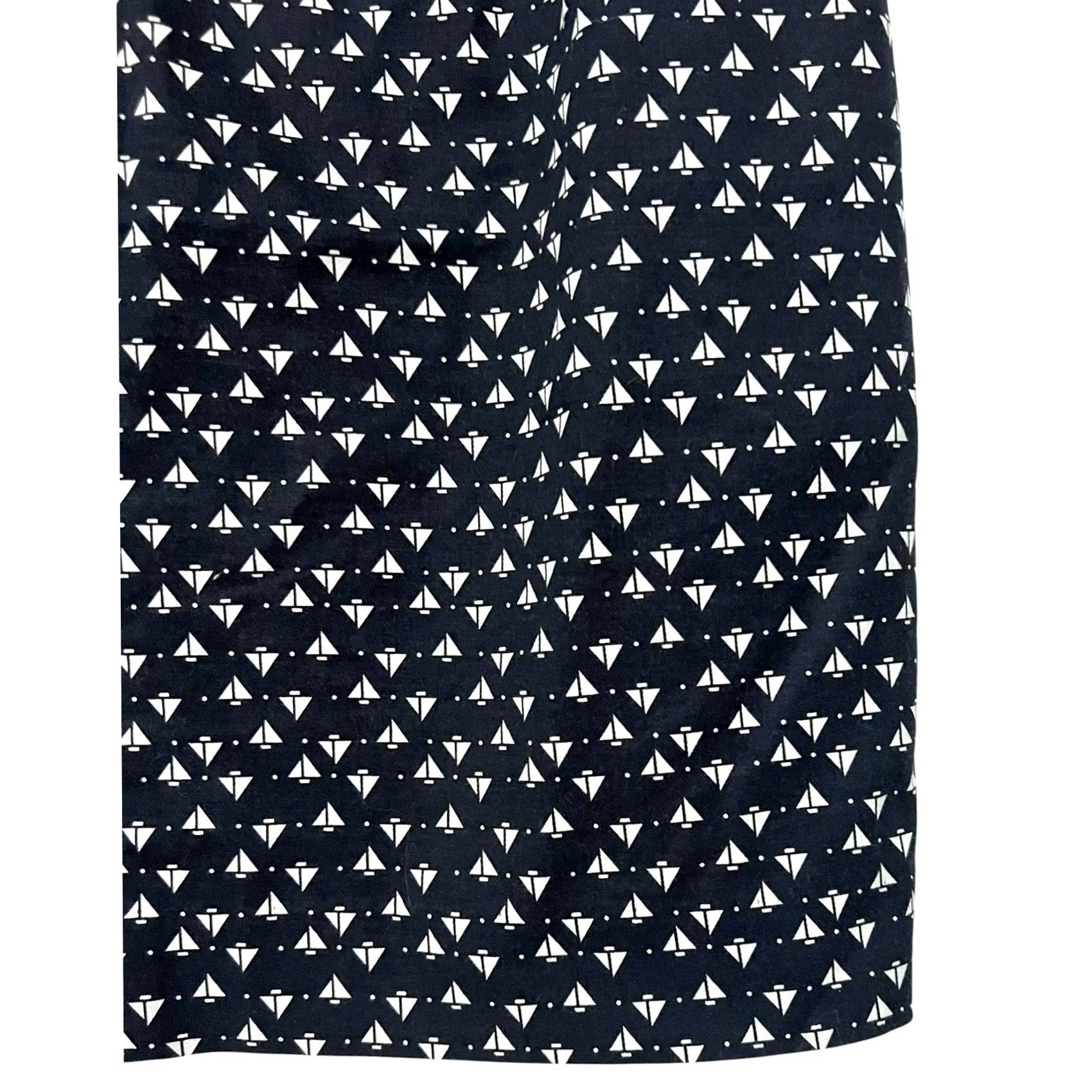 Ann Taylor VINTAGE Ann Taylor Skirt Womens Size 2 Pencil Sailboat Print Nautical Navy White Skirt Womens Size 2 Navy White Boats Pattern 18" Length Adults Womens Size 26" / US 2 / IT 38 - 3 Thumbnail