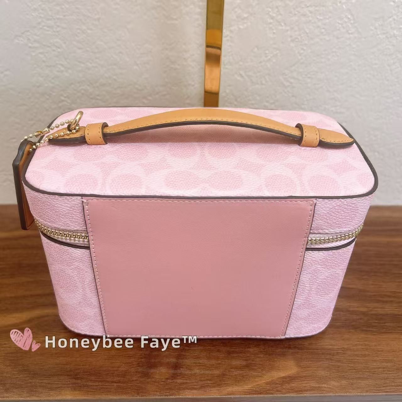 Coach Cosmetic Case In Signature Canvas CEA56 with long crossbody Size ONE SIZE - 9 Thumbnail