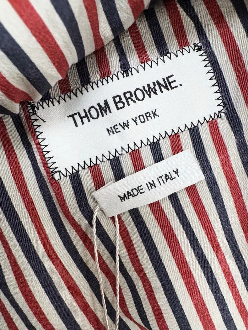 Thom Browne Thom browne Half skirt 2503-Nextarrow Size 25" / US 0 / IT 36 - 2 Thumbnail