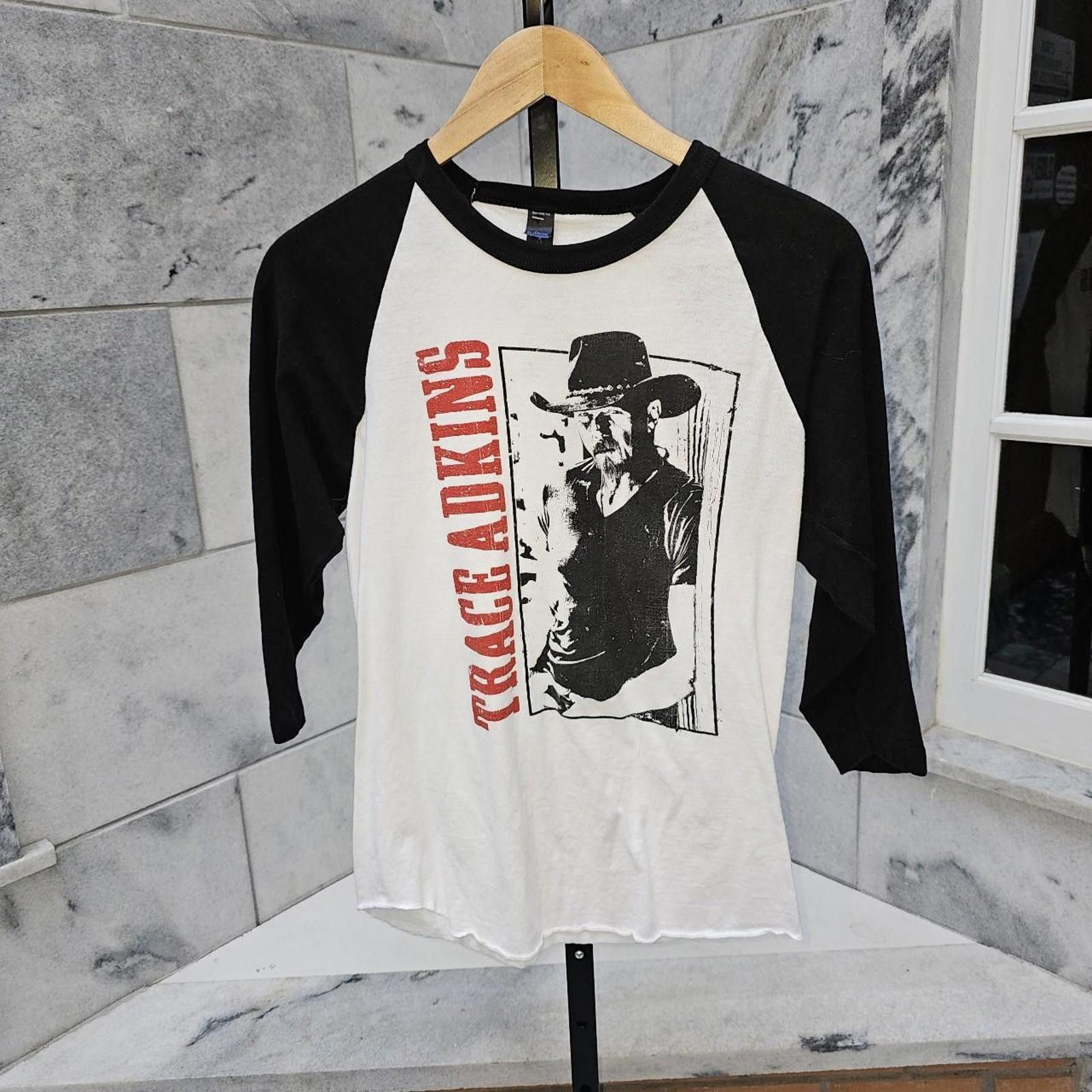 Tultex Women's Ringer Quarter Sleeve Trace Adkins T-shirt Size S / US 4 / IT 40 - 1 Thumbnail