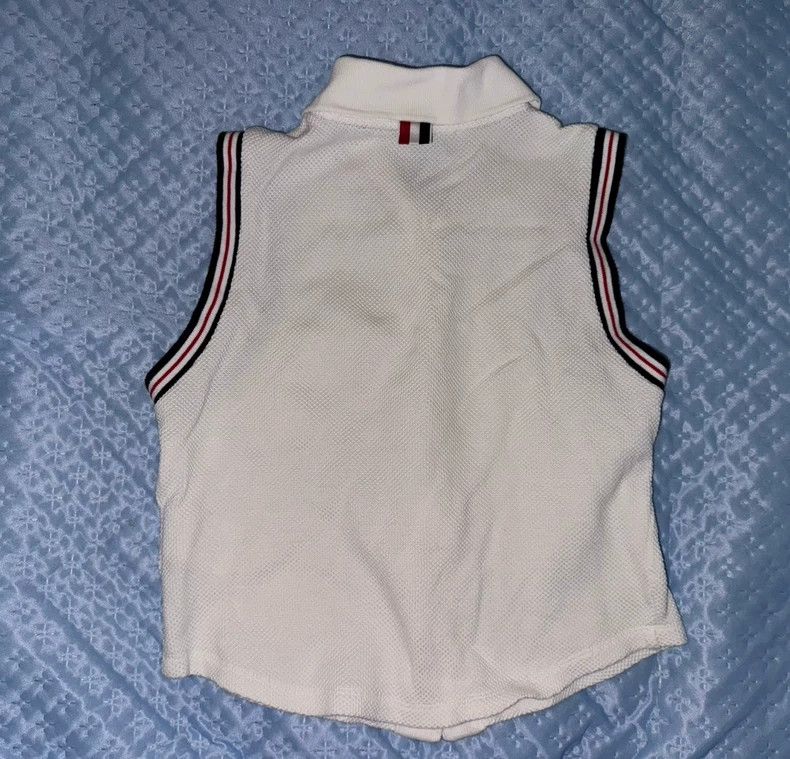 Thom Browne Thom Browne Sleeveless T-shirt Size XS / US 0-2 / IT 36-38 - 2 Thumbnail