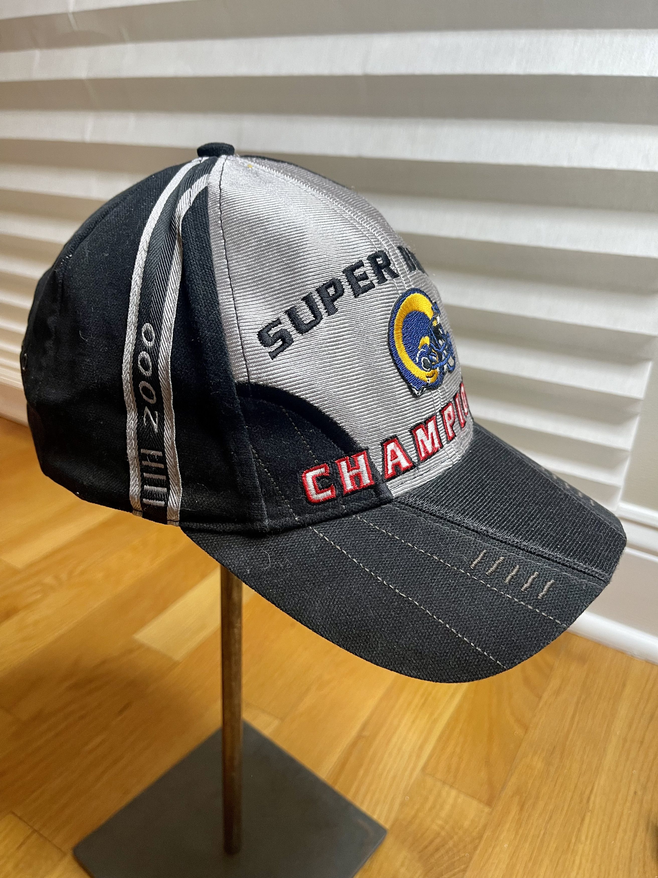 NFL × Puma × Vintage 2000 St Louis Rams Super Bowl Champions Vintage Hat Size ONE SIZE - 6 Thumbnail