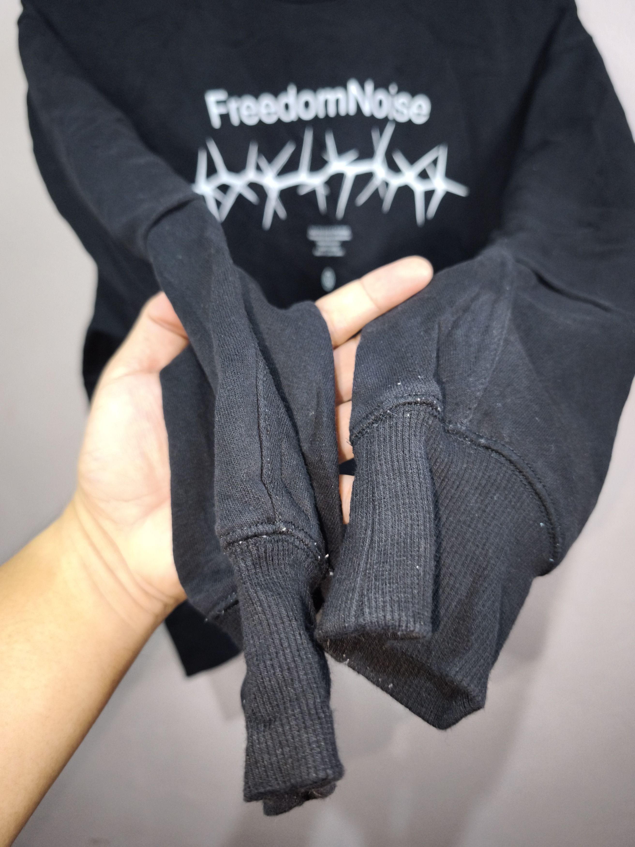 GU × Undercover GU x UNDERCOVER Freedom Noise Sweatshirt Size US S / EU 44-46 / 1 - 5 Thumbnail