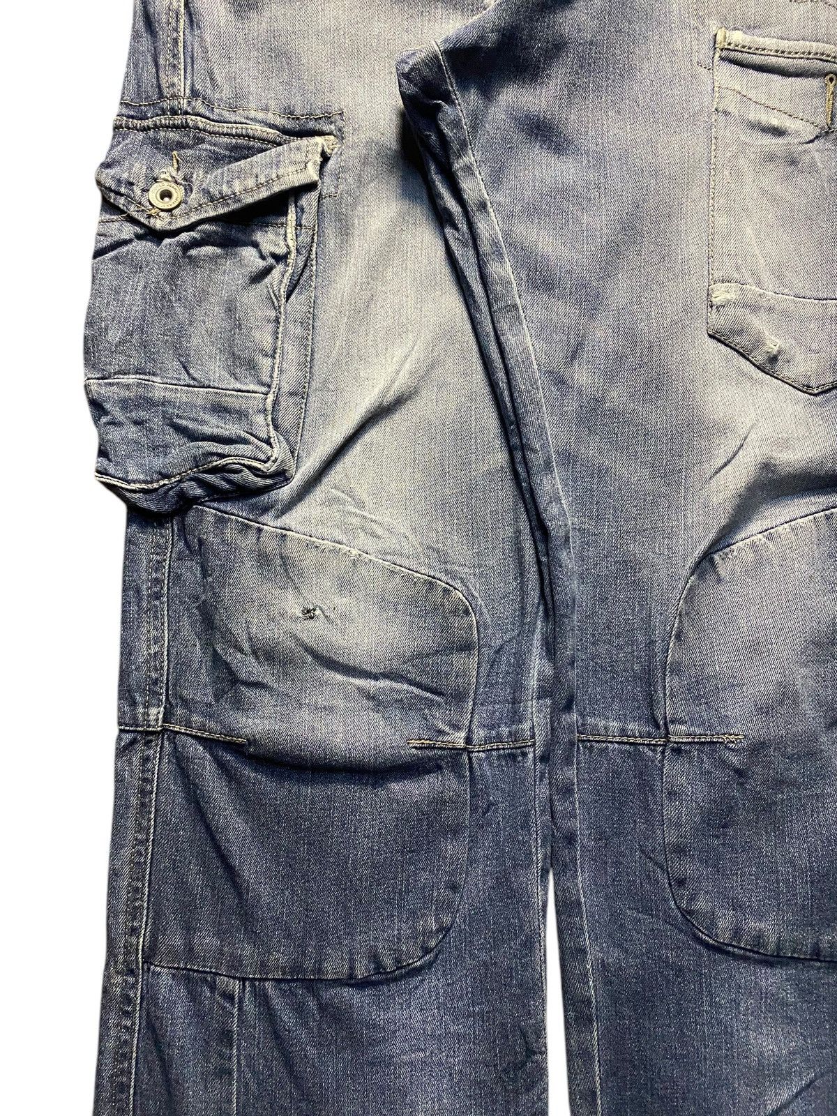Vintage Baggy blue cargo pants featuring multiple pocket Size US 32 / EU 48 - 7 Thumbnail
