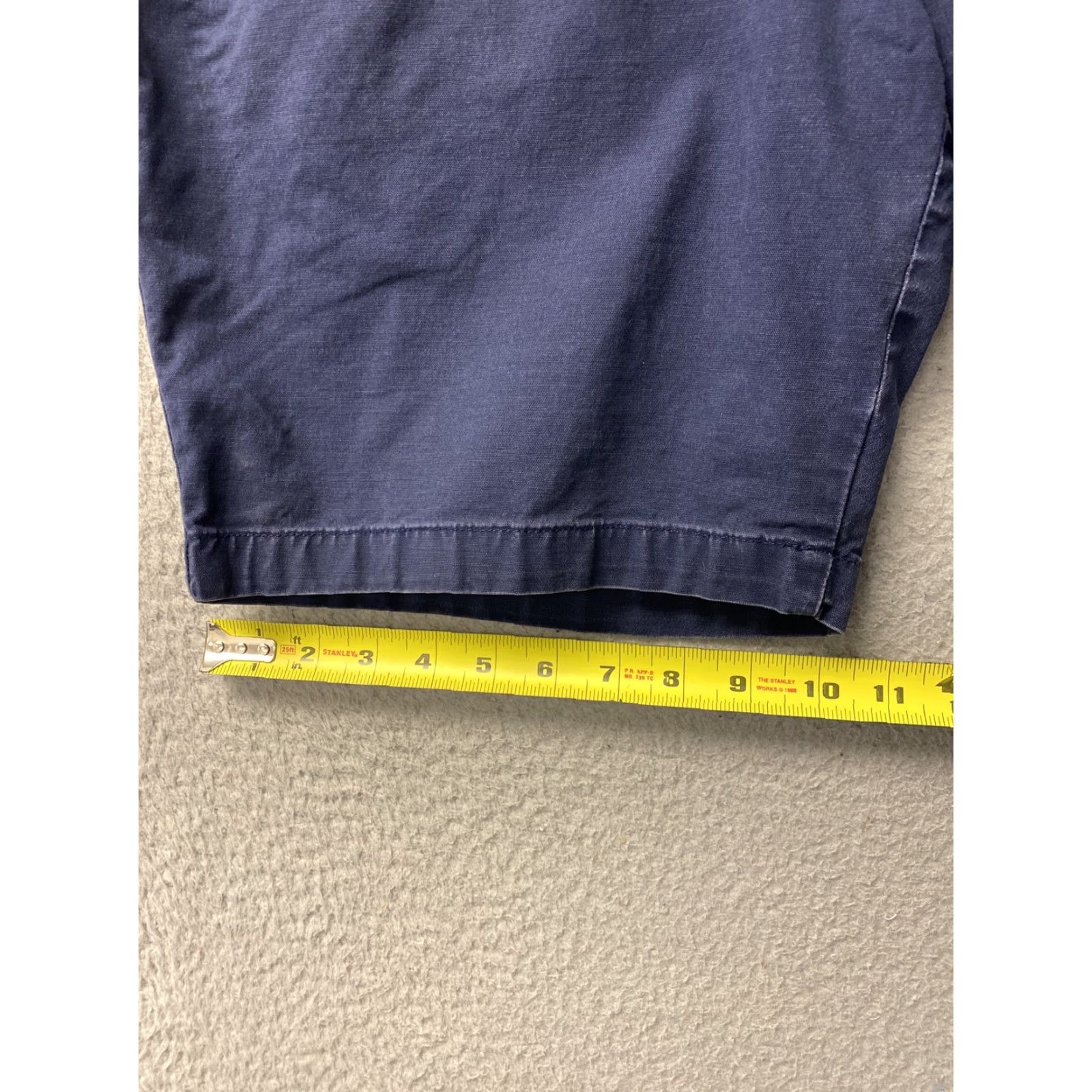 Gap Gap Mens Shorts 33 Navy Bermuda Chino Mid Rise Cotton Casual Outdoor Pockets Size US 33 - 6 Thumbnail
