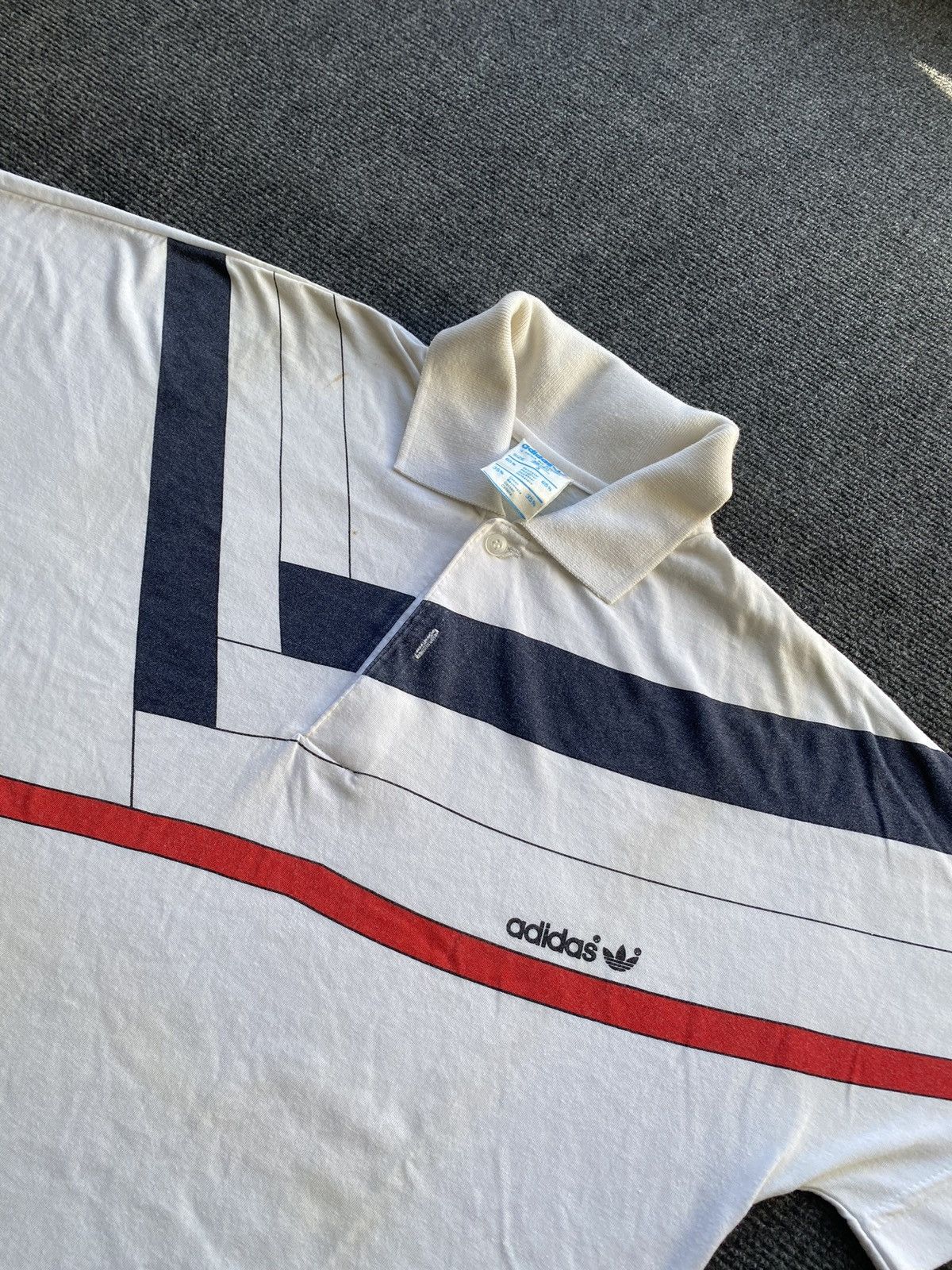 Adidas 🔥80s Adidas Korea Made Asymmetrical Print polos mens m Size US M / EU 48-50 / 2 - 4 Thumbnail