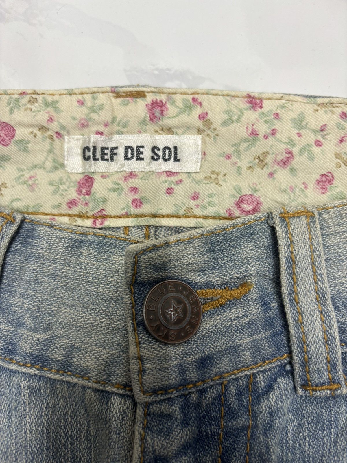 If Six Was Nine × Japanese Brand × Le Grande Bleu (L.G.B.) RIPPED 🇯🇵 CLEF DE SOL JAPANESE DISTRESSED DENIM JEANS Size US 30 / EU 46 - 9 Thumbnail