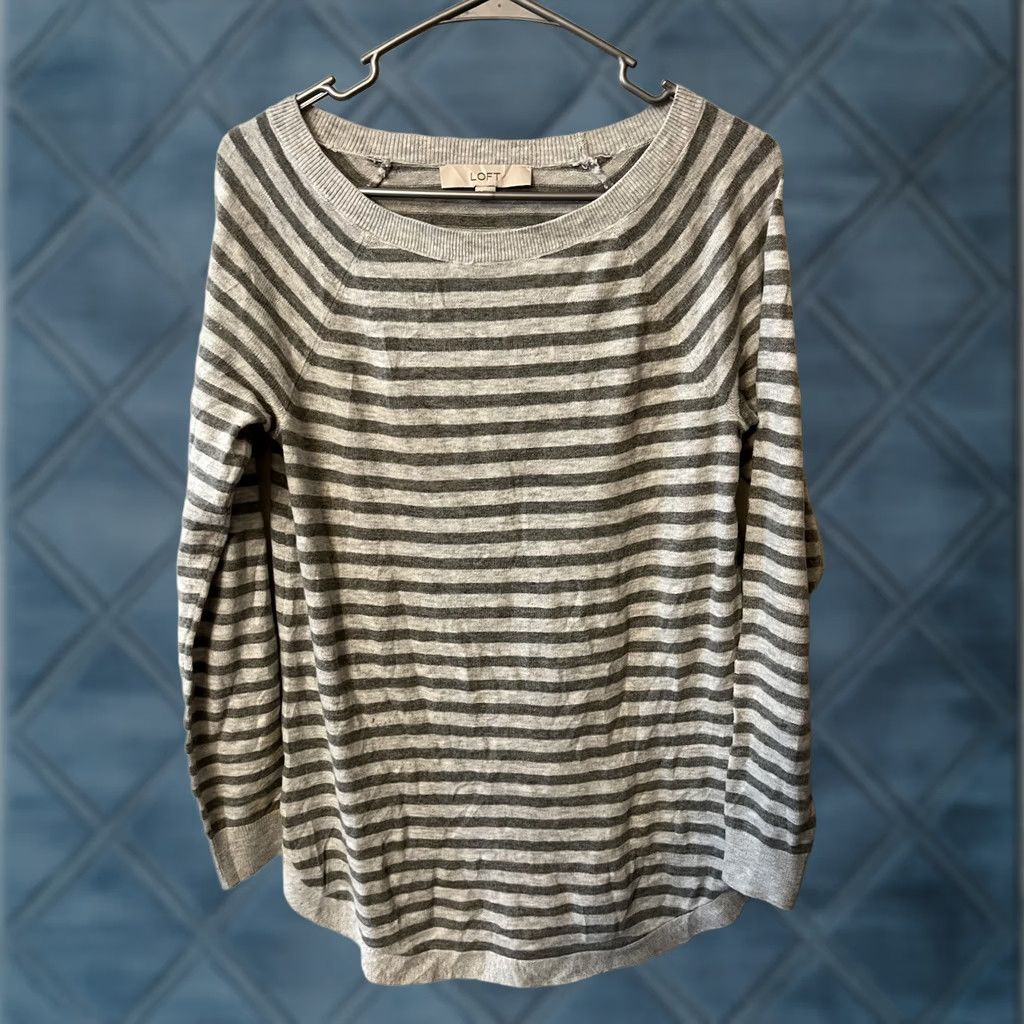 Loft LOFT Ann Taylor Sweater Small Women Gray Knit Striped Long Sleeve Round Neck Size S / US 4 / IT 40 - 1 Thumbnail