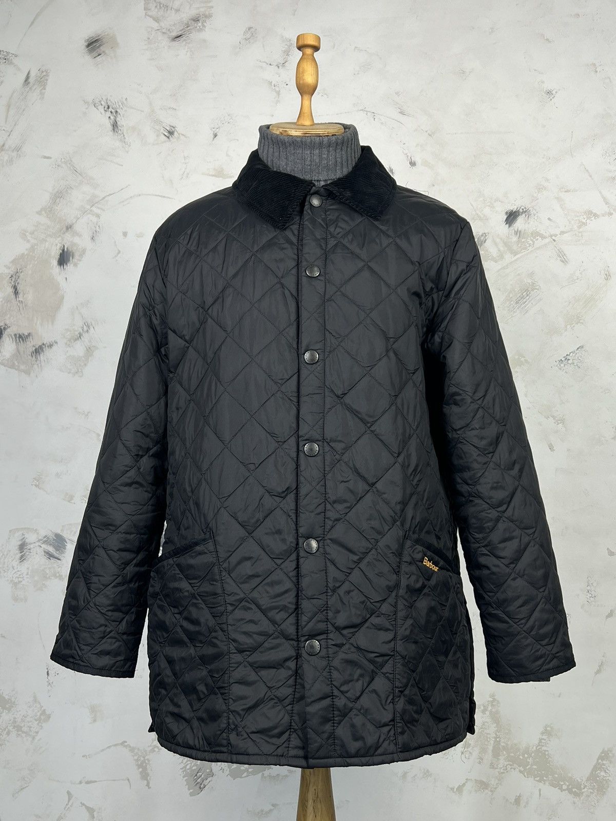 Barbour Vintage Barbour Quilted Jacket Size M - L Size US M / EU 48-50 / 2 - 2 Thumbnail