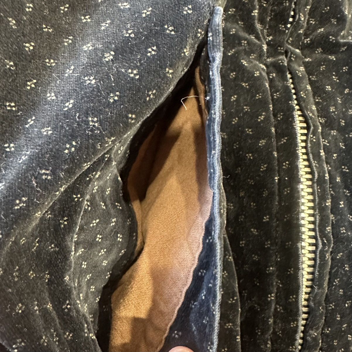 Japanese Brand × Vintage Vintage Japanese Brand JUN Velvet Bomber Jacket Size US M / EU 48-50 / 2 - 9 Thumbnail
