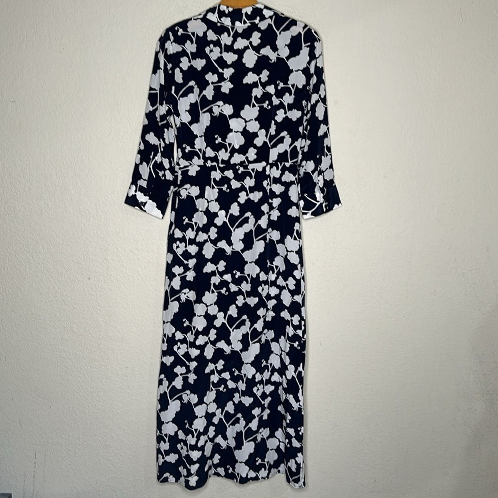 NWOT Diane Von Furstenberg Silk Faux Wrap Dress Floral Sz 6