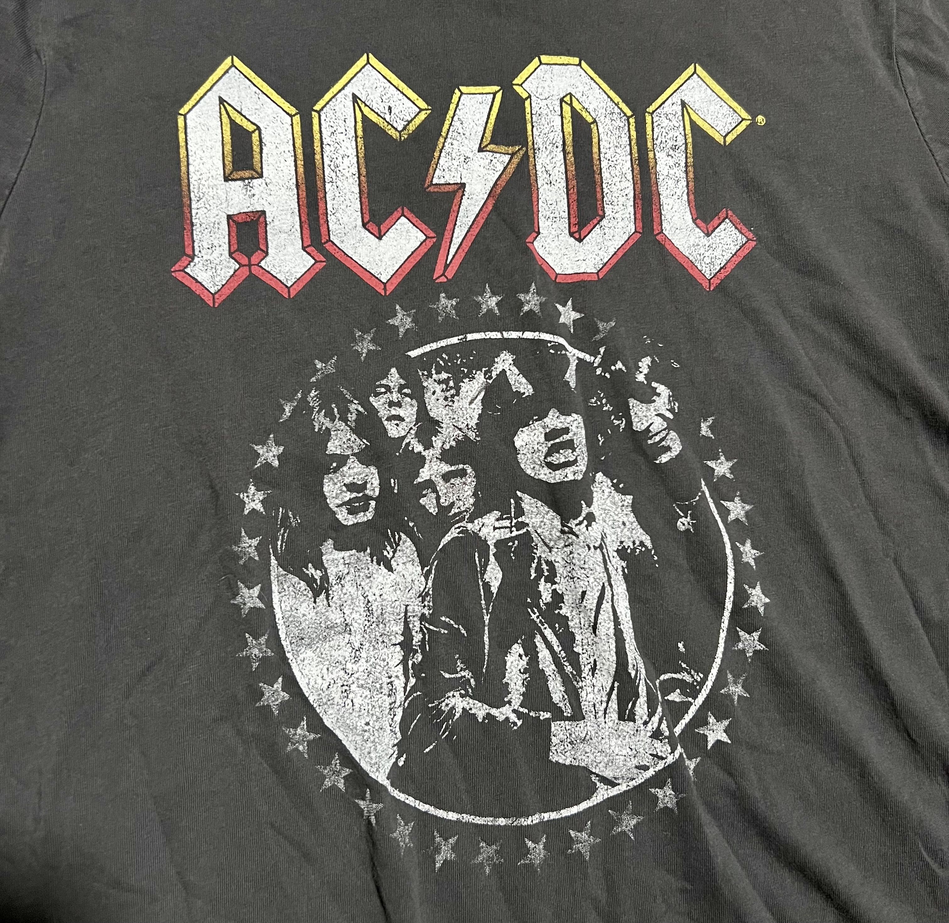 Elizabeth and James AC/DC Elizabeth & James Highway To Hell Graphic T-Shirt Size US M / EU 48-50 / 2 - 2 Thumbnail