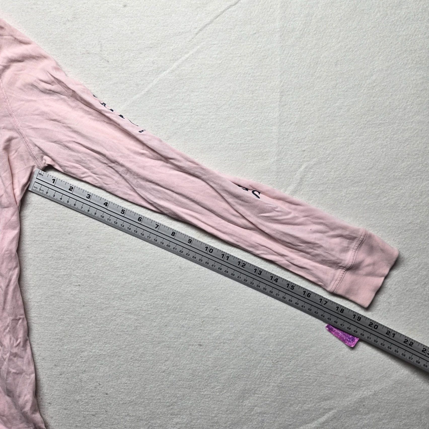 Vineyard Vines VINTAGE Vineyard Vines Pink Whale Long Sleeve T-Shirt Women Small Casual Cotton 2010s Size S / US 4 / IT 40 - 5 Thumbnail