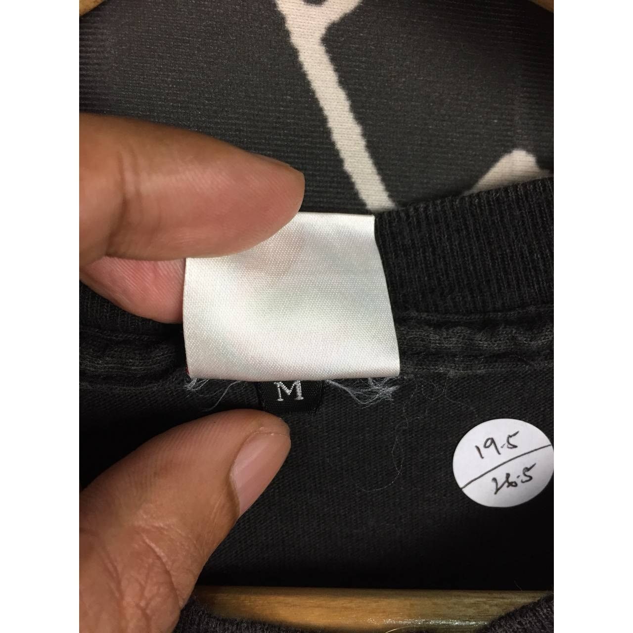 Japanese Brand × TMT TMT Japan She Loves Me Humor Sarcastic Tee Size US M / EU 48-50 / 2 - 9 Thumbnail
